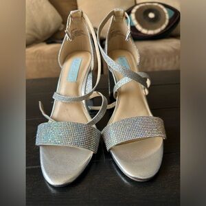 Betsy Johnson Bella heels